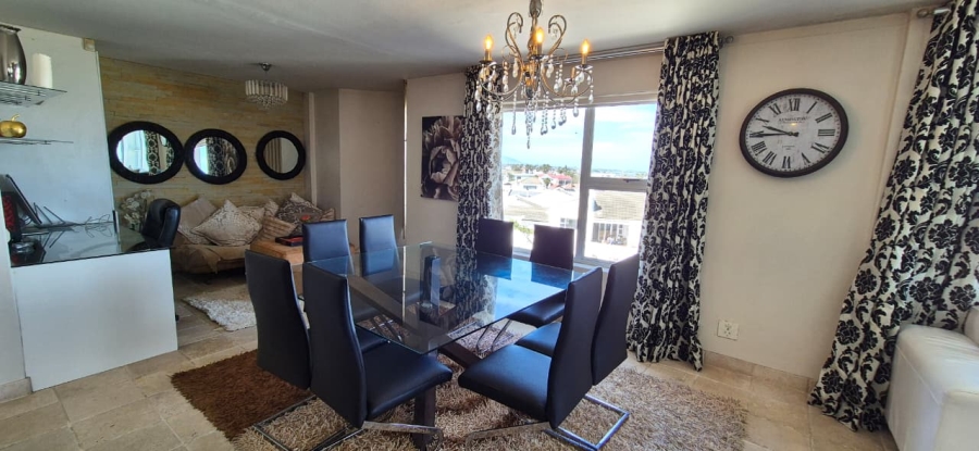 2 Bedroom Property for Sale in Waves Edge Western Cape